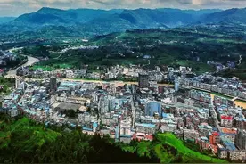 四川最大的几个乡镇，各个都具有小县城的规模图片