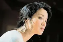 一代歌后毛阿敏：因两次偷税险些自杀，嫁富豪丈夫高龄生一儿一女图片