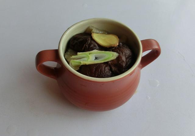 花胶用开水泡得发吗 2026年花胶用开水泡还是冷水泡