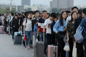 血浓于水，遭遣返回国的“无国籍”人们，中国的做法尽显大国风范图片