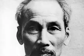 二战结束胡志明访法：宁可为法国殖民地，也不愿被中国占领图片