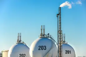 沙特一季度石油出口收入大幅下跌 中沙贸易整体仍保持稳定图片