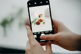 教你用华为手机，给照片添加文字？方法非常简单，一学就会图片