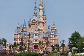 五一排队之旅——上海迪士尼图片