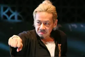 出生于桂林，在香港成名，76岁泰迪罗宾为何是香港娱乐圈大佬？图片