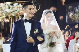 父母都是内地百亿富豪，岳父是香港百亿富豪，妻子是徐子淇的好友图片