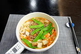 荞麦面怎么煮才好吃？关键是要有“料”，只需加盐，鲜美到飞起图片