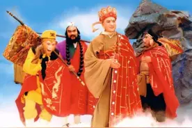 李成儒一个人养活西游剧组，为何杨洁死后，剧组重聚从不邀请他图片