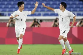 4-0！日本国奥3战全胜，小组第1出线！奥运会男足8强全部诞生图片