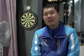 5岁儿子患恶性肿瘤，爸爸靠送外卖给儿子赚救命钱，600多天的坚持都是父爱图片