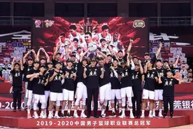 除了16次进入总决赛，广东队还有哪些厉害的纪录？一起来盘点一下图片