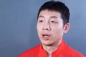 有模有样！孙颖莎带头宣誓，国乒六大奥运主力霸气亮相图片