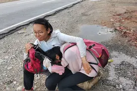 父女三人徒步1000公里，走了20多天，从老家湖南走到了广东图片