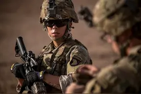 美国增兵关岛，F-22猛禽逼近中国大陆，拜登是要准备对华发难？图片