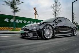 特斯拉Model 3改装案例，你更喜欢哪种玩法？图片