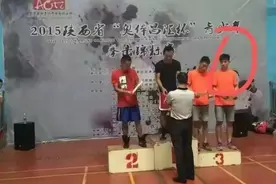 10秒KO两人的职业拳手竟公开道歉，真实身份背景曝光图片