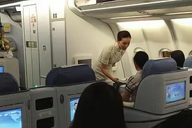 2008年南航恐怖袭击：空姐凭嗅觉，救了机上200多人图片