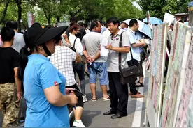 工厂招工难：为什么老板宁愿给中介高报酬，也不愿给员工加薪？图片