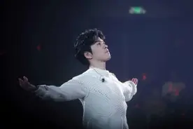 李健访谈回忆之：李健的Logo图片