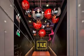 深圳硅胶娃娃馆面临存留之争，店主：遭查封时客人正在体验，场面尴尬至极，我很内疚图片