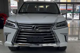 雷克萨斯570为什么能加价70万？我总结了这四点你看看值不值图片