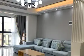 大气的电视墙，实用的假飘窗，这样的装修才能堪称“完美”图片