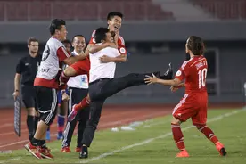 世预赛十二强赛来临，FIFA大赞韦世豪，国足警惕“女足式”惨败图片
