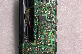 日本爱华收音机麻雀虽小 五脏俱全图片