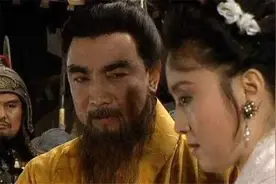 “人妻收集者”曹孟德为何败走赤壁，建安十三年藏着一段历史秘辛图片