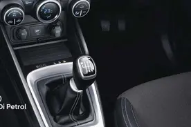 新手福音？现代研发全新手动变速箱，只要手动换挡不用踩离合图片