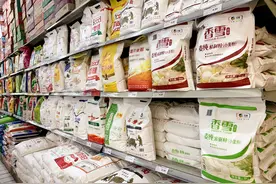 买袋装面粉过年，学会看2个指标挑选面粉，包饺子香，蒸包子软图片