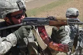 谁才是子弹界王者，7.62还是5.56？二者实战效果天差地别图片