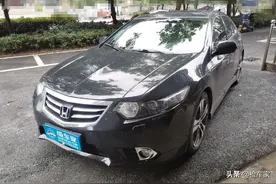 10万块的顶配本田思铂睿没人要，打开方向盘的一瞬间卖家脸都绿了图片