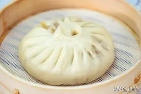 包子店的包子咋那么好吃！偷师调馅发面技巧，汁多味美图片