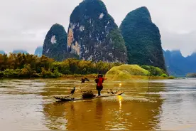 走进烟雨桂林，宿黄姚登相公山，打卡20元人民币背面图案风景图片