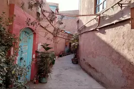 遇到快六十岁依然在路上的华姐，她有什么故事（13）图片