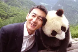 鲁健牵手郑天亮：一对央视“名嘴”夫妻的烟火生活图片