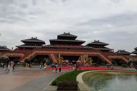 打卡荆州方特神画&荆州古城图片