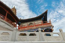 甘肃兰州“最著名”的地标建筑，还是省级重点文物，游客都来打卡图片