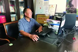 走向我们的小康生活丨长江镇养鸽人时一成：小鸽子养出大产业！图片