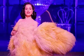 48岁世界第一舞娘发声，从未遭前夫虐待，玛丽莲·曼森“失踪”图片