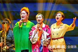 助力轻音乐团探索“新轻音乐”之路，84岁朱逢博再唱《我的祖国》图片