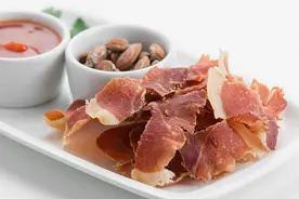 壹健康小知识：腊肉一般腌多久才可以晒干？腌好后要洗了再晒吗图片