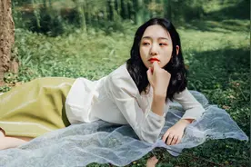 30岁的女人渴望被“撩”，会露出这3个小心思，别说你不懂图片