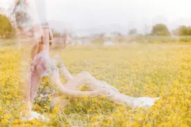 40岁以后离婚，是男人凄凉还是女人更凄凉？图片