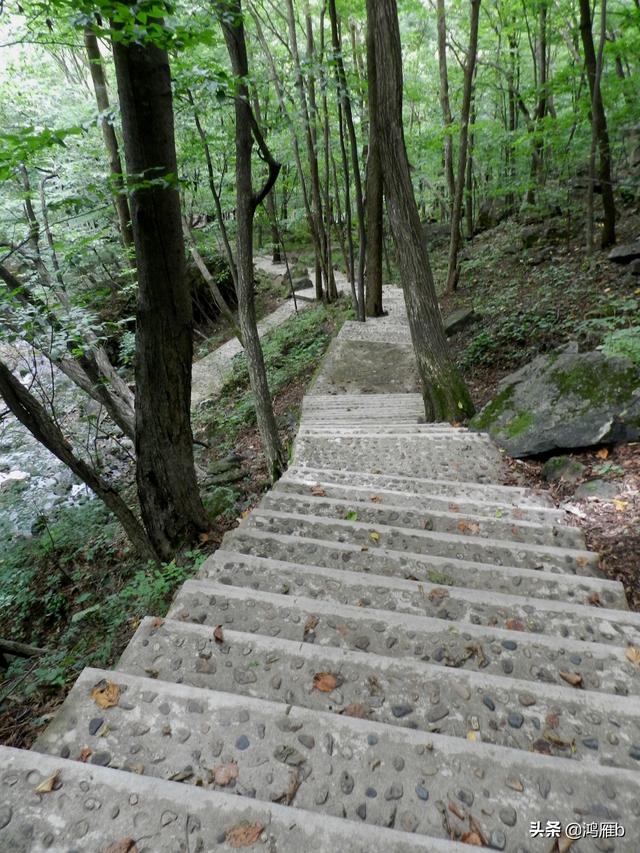 重走抗联路——本溪关门山森林公园鸣翠谷景区抗联秘营