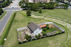 苏州奇葩钉子户，当年索要天价拆迁费，如今成市区花园独栋别墅图片