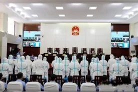 汉中公开审理张世衡等23名被告人涉嫌黑社会性质组织等罪案图片