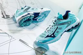 尴尬的顶级跑鞋品牌：在国外名声显赫，在国内被误认为是鸿星尔克图片