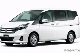 新款铃木浪迪亮相，预售11万，双电动门+1.8动力，真帅气图片